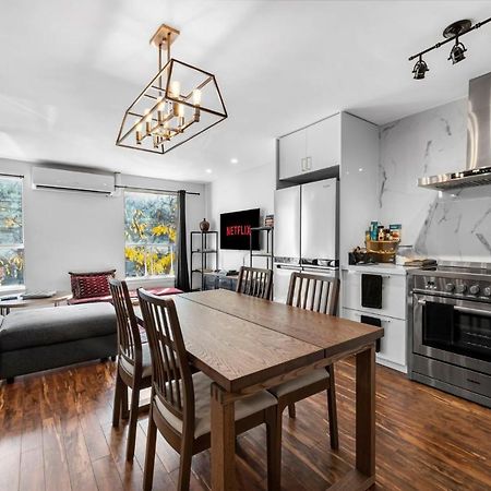 Amazing Fully Renovated Apartment On Queen St. トロント エクステリア 写真